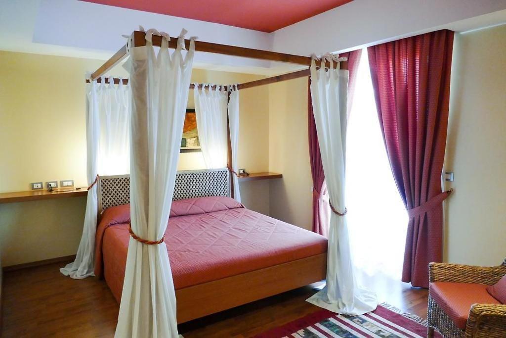 Stella Charming & Luxury Rooms Conversano Esterno foto